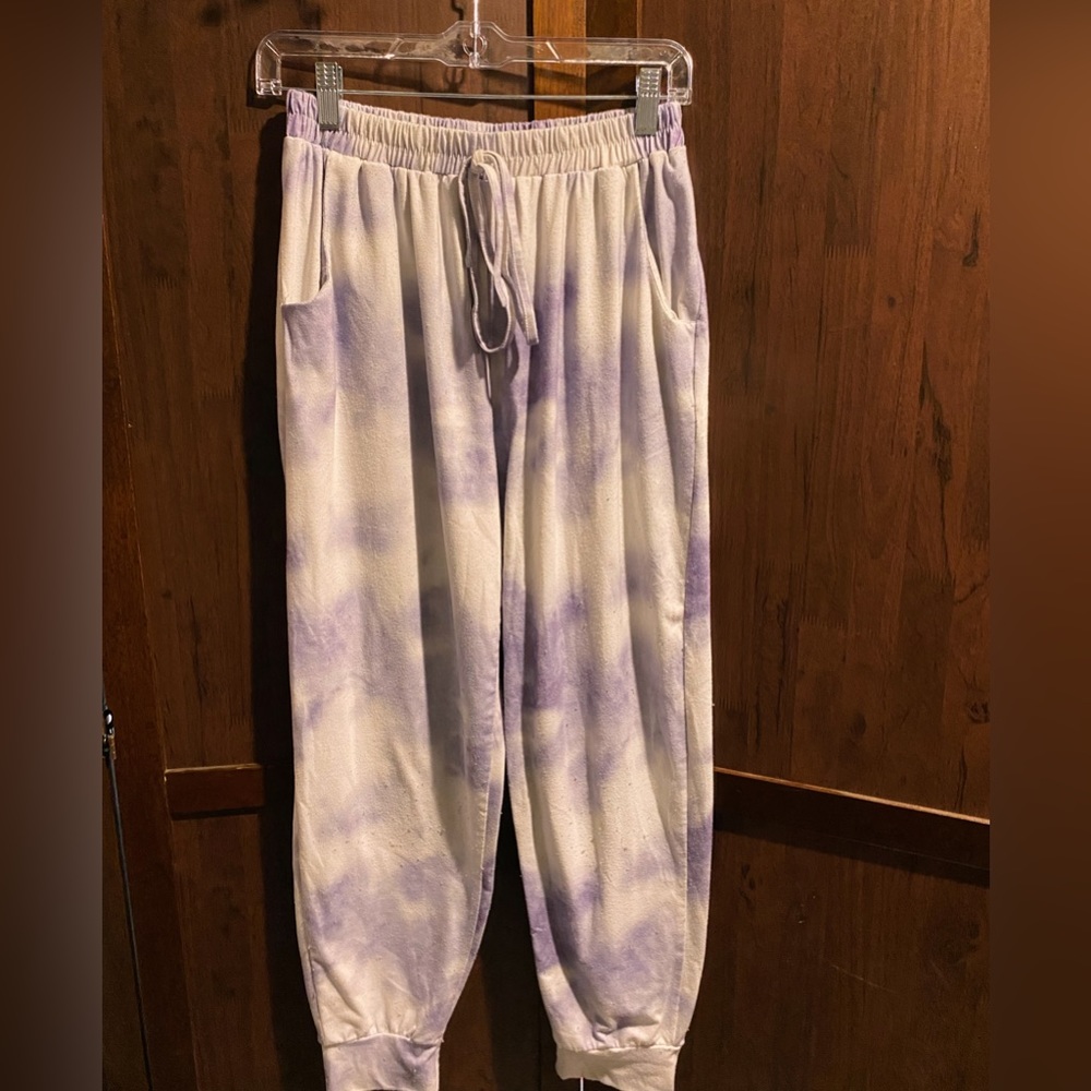 Small tie dye joggers.